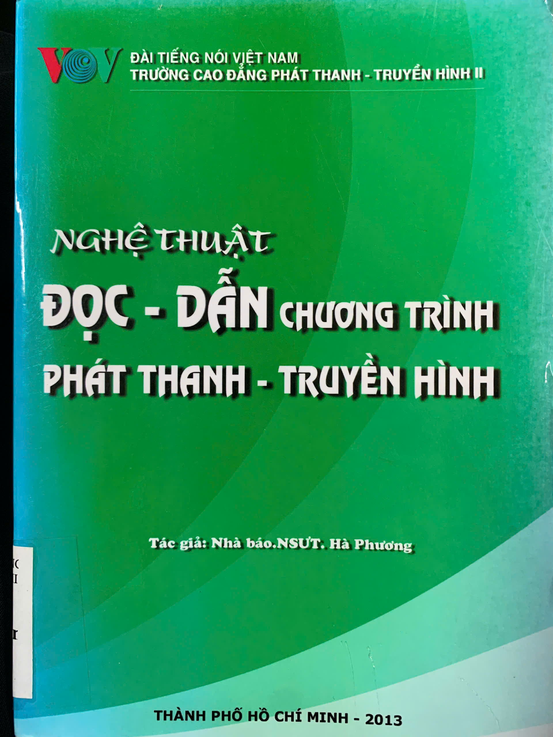 Nghệ thuật Đọc Dẫn chương trình Phát thanh – Truyền hình