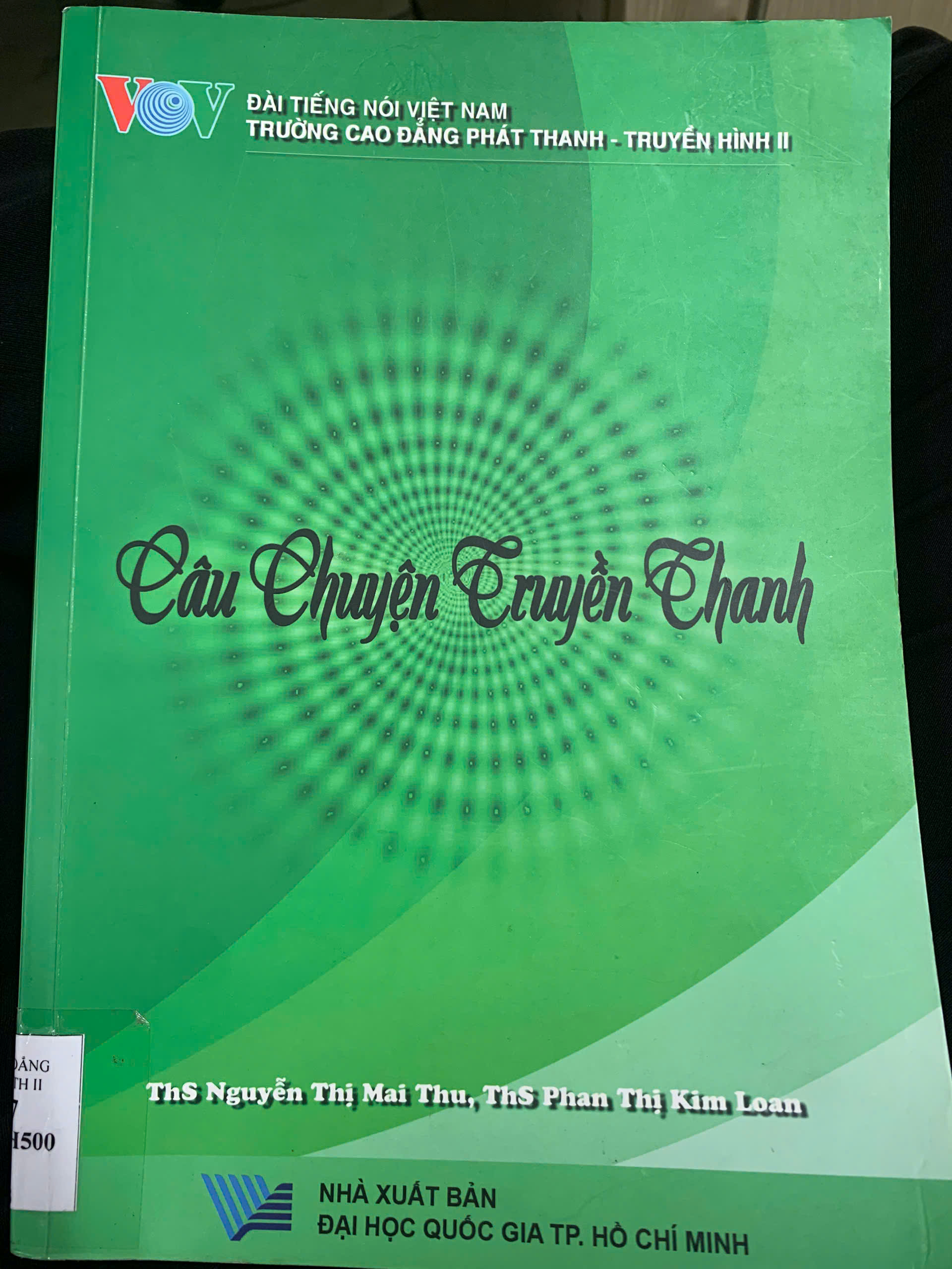 Câu chuyện truyền thanh