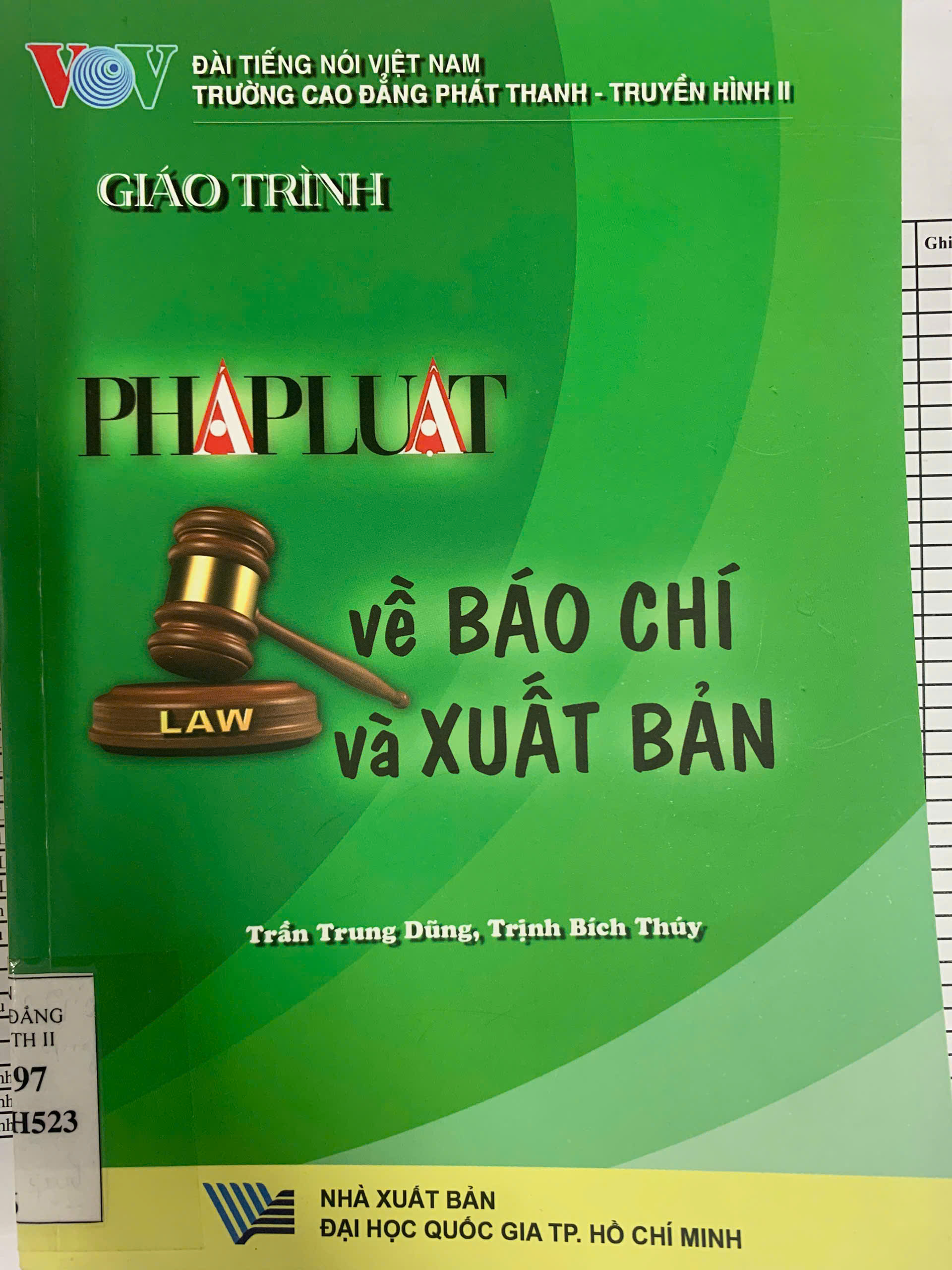 Pháp luật về  báo chí và xuất bản